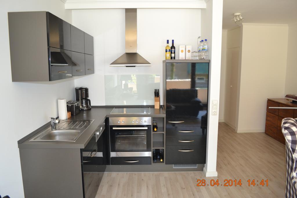 1-Zimmer-Appartment Miami Тиммендорфер-Штранд Экстерьер фото